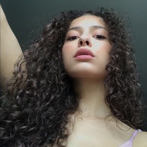 Meet your Posher, Ellsworth